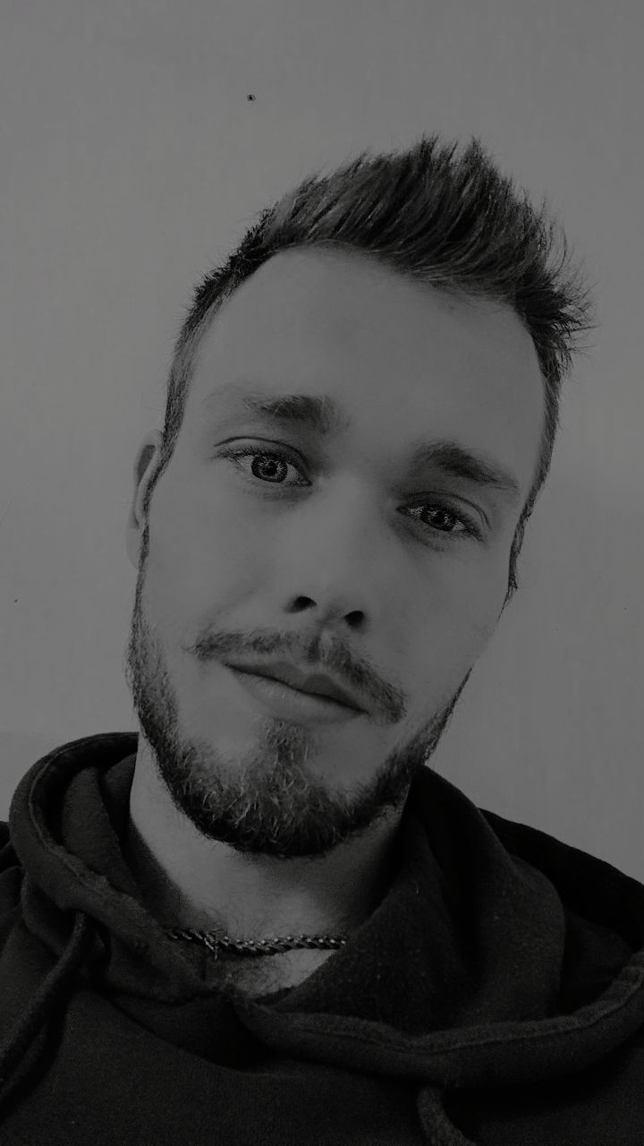 Profil de Elliot
